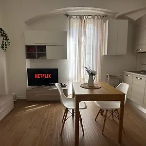 https://casa-rovani.it-lombardy.com